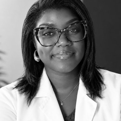 Dr Emilie Marcelle ADJELLE DOUMBE, Dermatologue-vénérologue